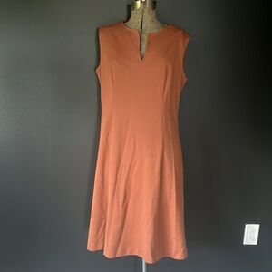 Vintage Brown Sleeveless Dress with Keyhole